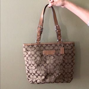 Coach midsized tote